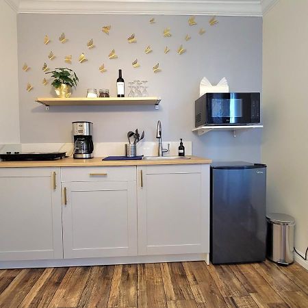 Large 1-Bedroom With Kitchen In Encino 로스앤젤레스 외부 사진