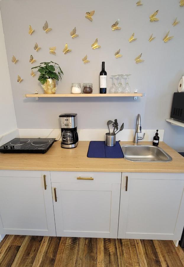 Large 1-Bedroom With Kitchen In Encino 로스앤젤레스 외부 사진