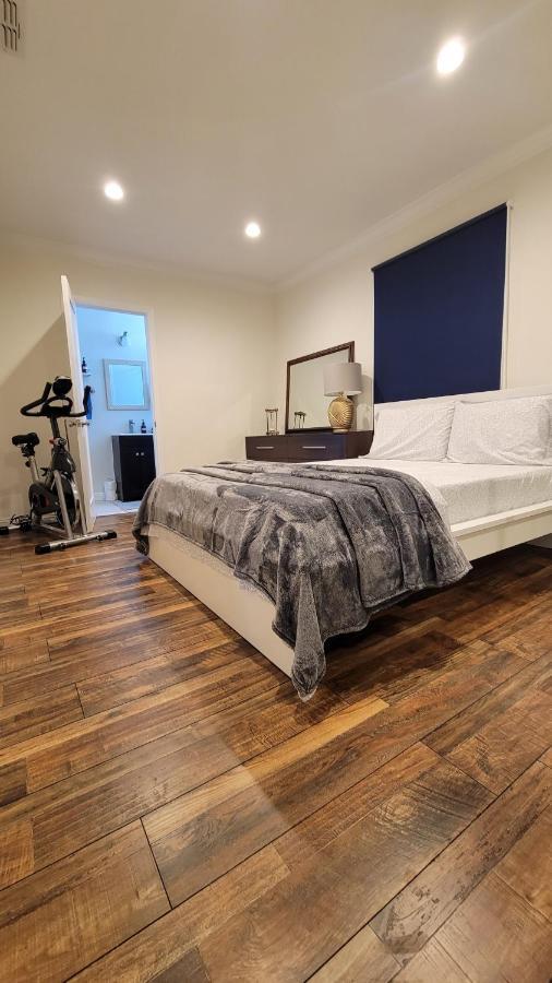 Large 1-Bedroom With Kitchen In Encino 로스앤젤레스 외부 사진