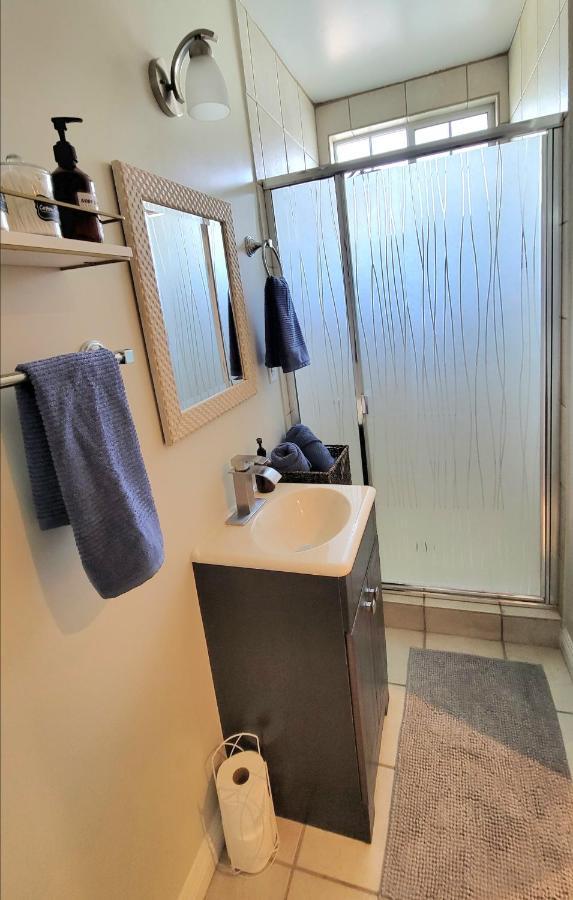 Large 1-Bedroom With Kitchen In Encino 로스앤젤레스 외부 사진